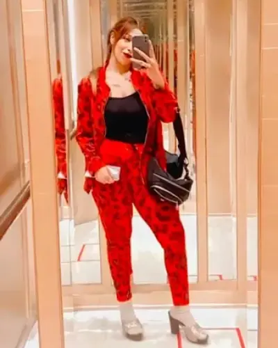 Call Girls East Lungdar Cash On Delivery